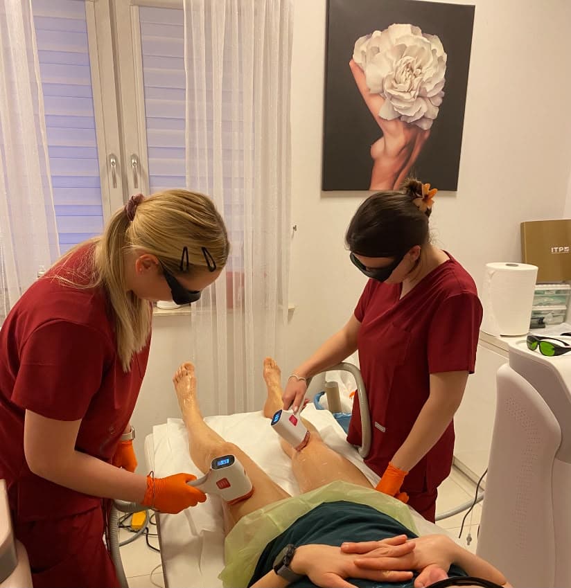 Zabieg epilacji laserowej nóg w Studiu Urody Iwona Cieślińska